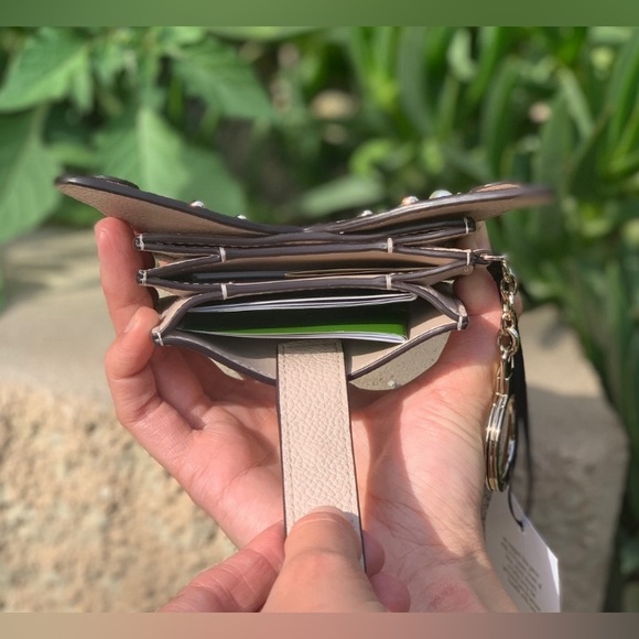 Kate Spade Larchmont Avenue Butterfly Card Case LIKE NEW MSRP: $139.00 - Picture 4 of 16